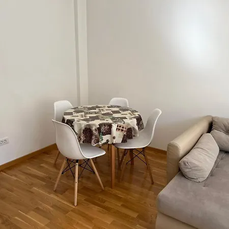 Διαμέρισμα Golden Parrot Ποντγορίτσα